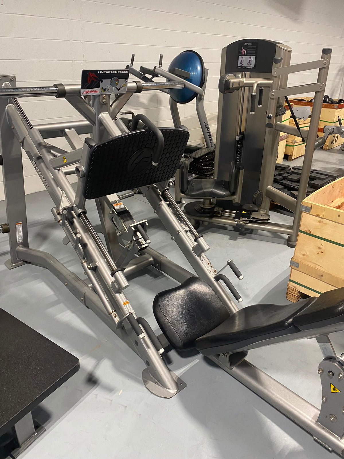 Life Fitness 45 Degree Leg Press - Gym Trader