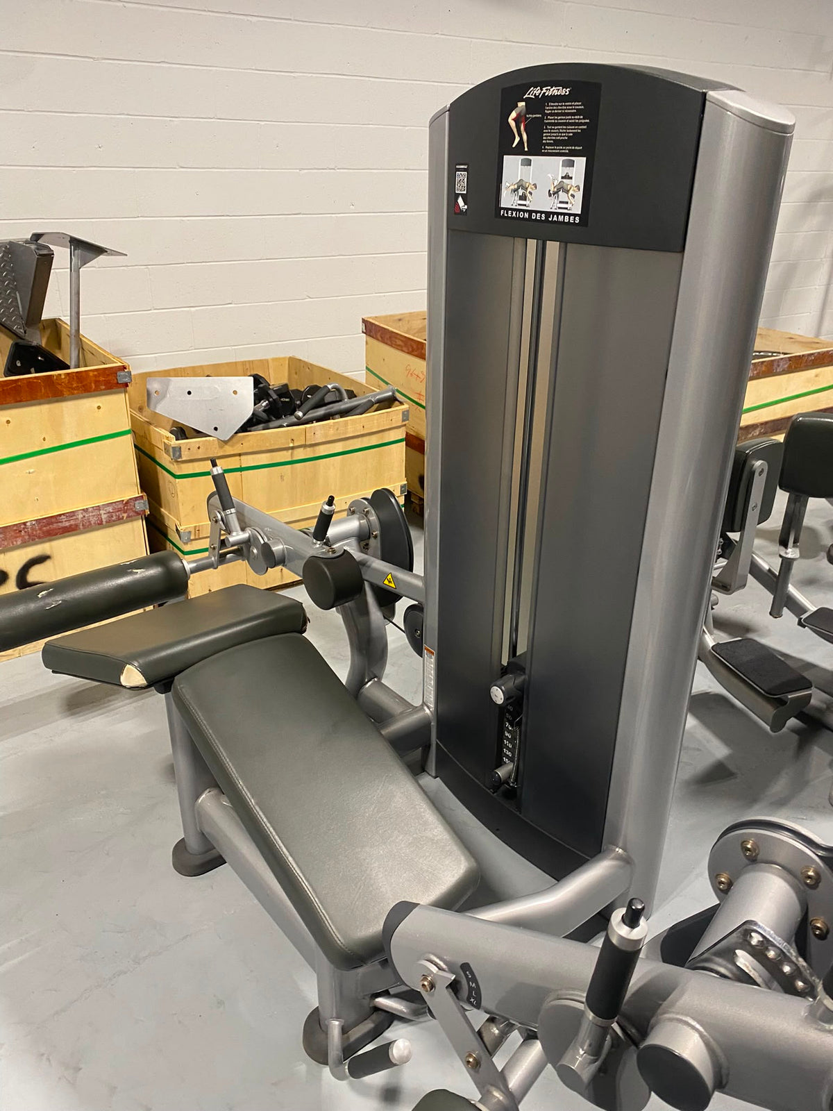 Life Fitness Seated Leg Curl - Gym Trader
